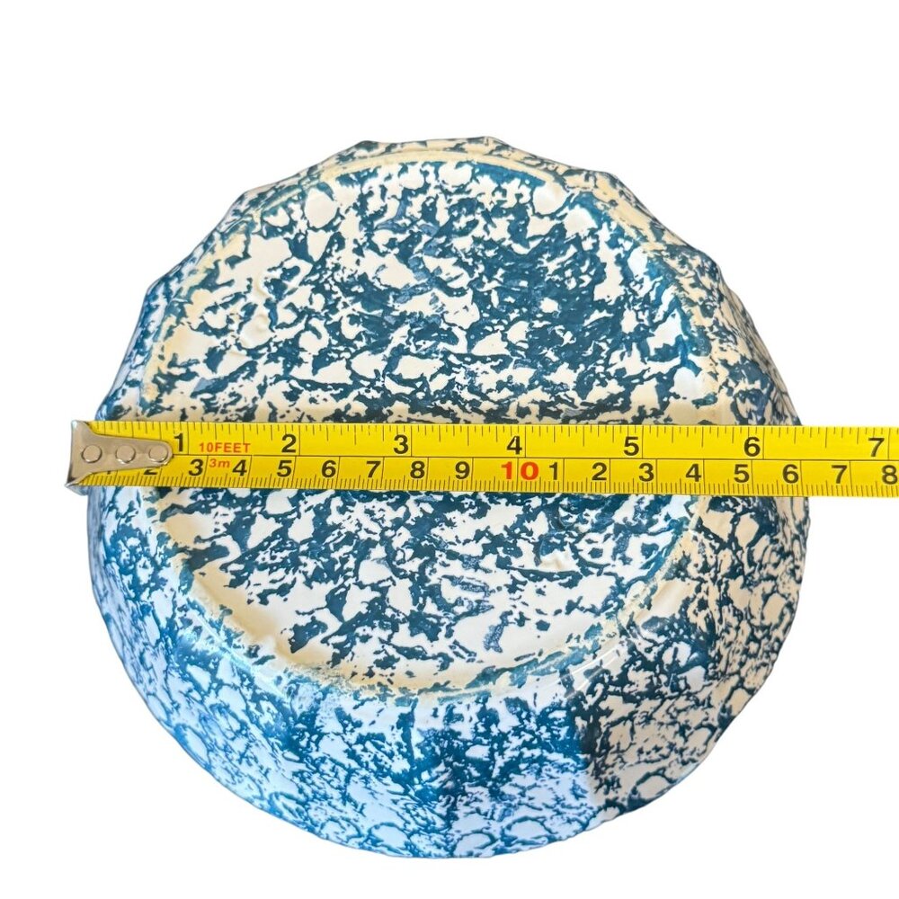 Vintage McCoy USA Blue Spongeware Scalloped Ceramic Bowl Model 7533, Size 7.5" - Picture 7 of 12
